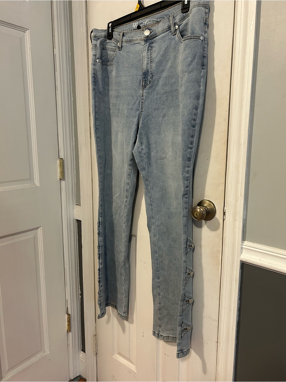 Light Blue Women's Side-Button Straight Leg Jeans